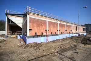 Hrubá stavba nové nádražní budovy v Mladé Boleslavi. Foto: SŽ