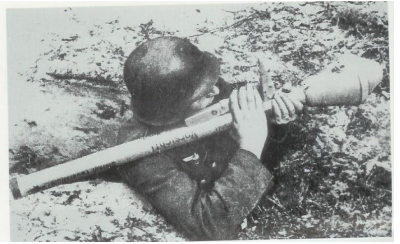 Cvičiště vojsk SS vzniklo na trase budoucí D3 v roce 1942. Zahrnovalo i školu pancéřových granátníků. Zdroj: Stanovení pyrotechnických rizik pro ŘSD