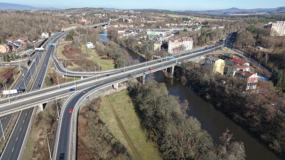 Pražský most na I/6 v Karlových Varech. Foto: ŘSD